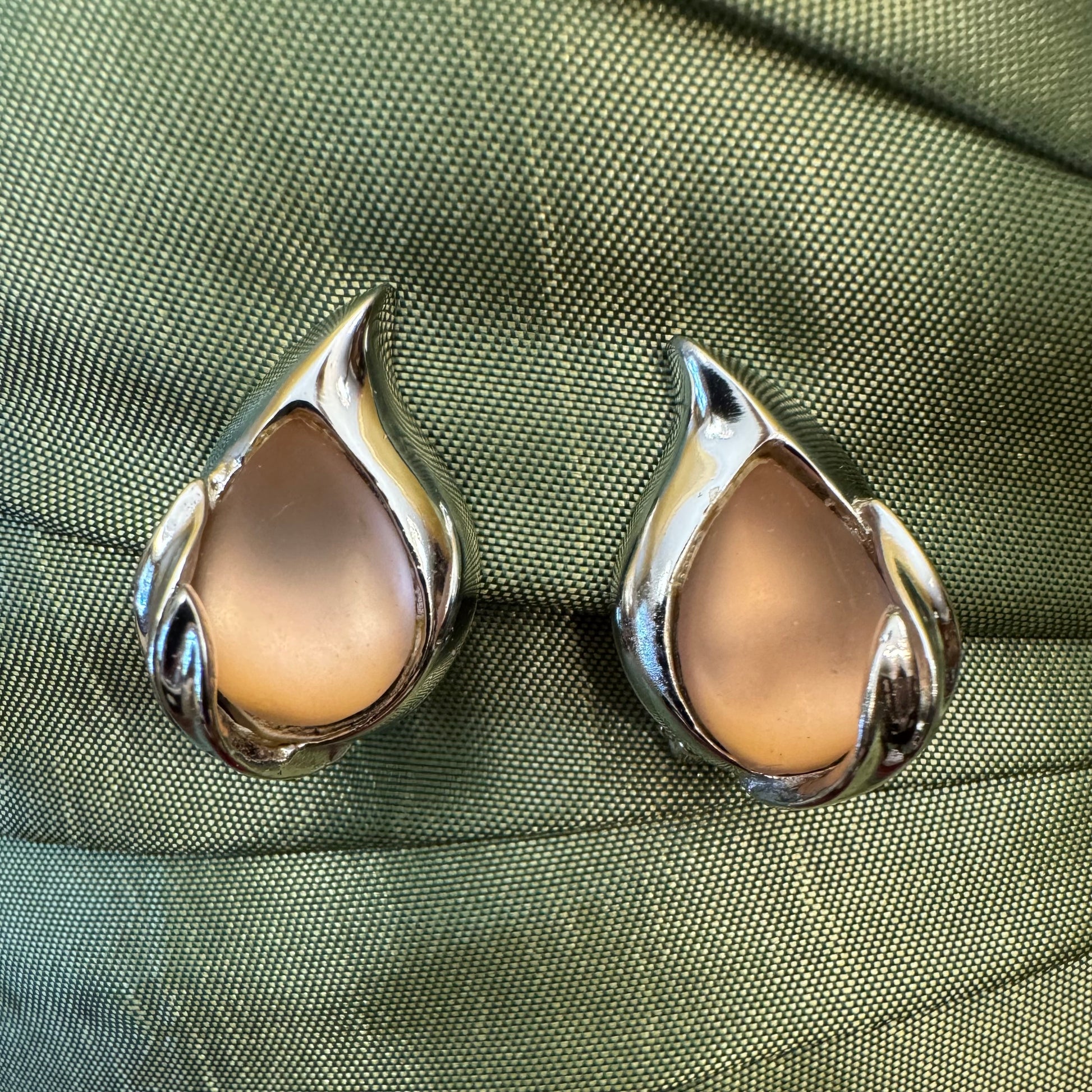 Vintage Arcansas Clip On Earrings Designed By Elizabeth Reimer