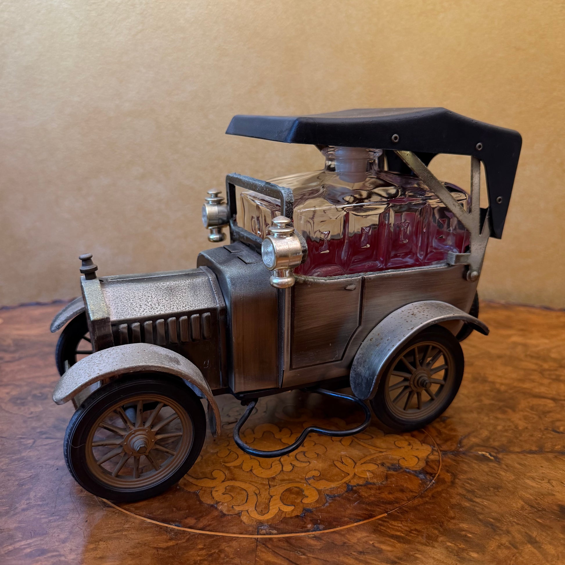 Vintage Barware Ford Model-T Bar Car Liquor Decanter 
