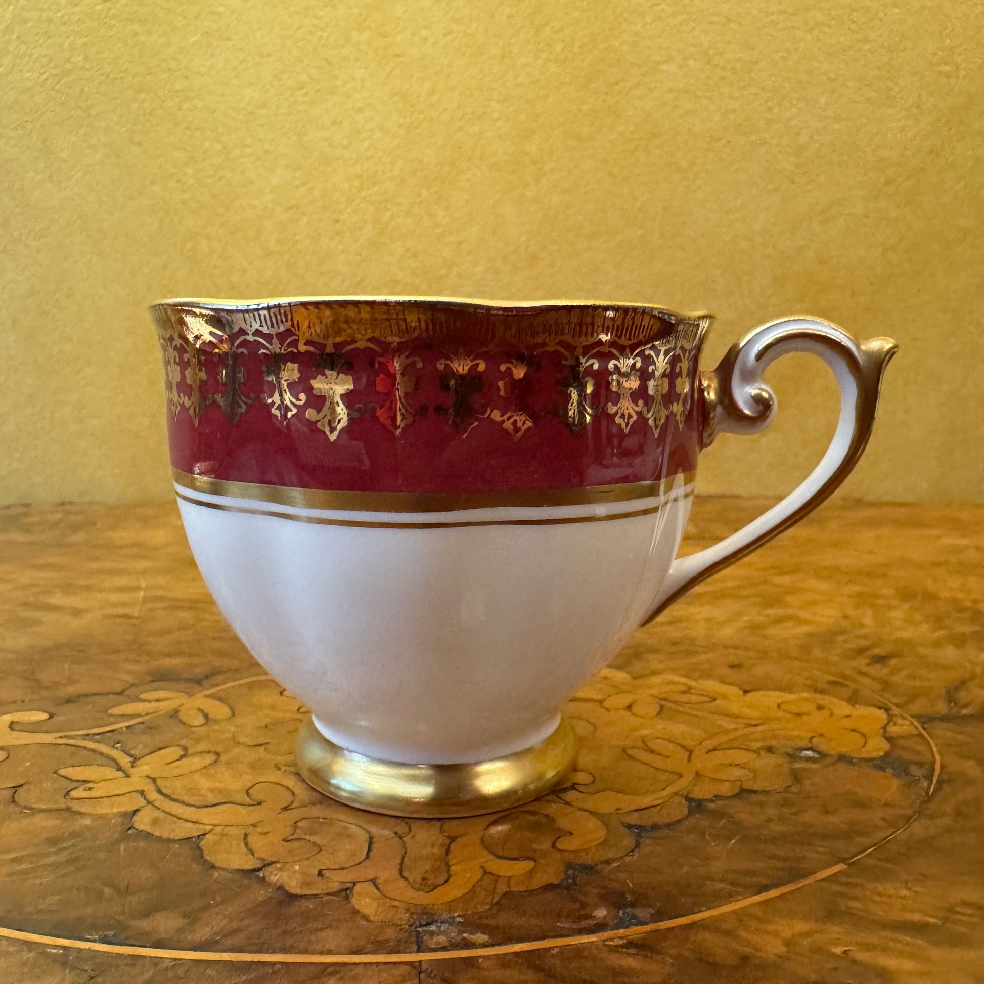 Vintage Bell China Red & Gold Print Tea Cup