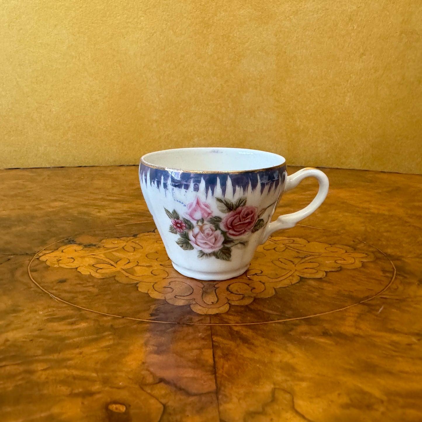 Vintage Blue Floral Print Coffee Cups 