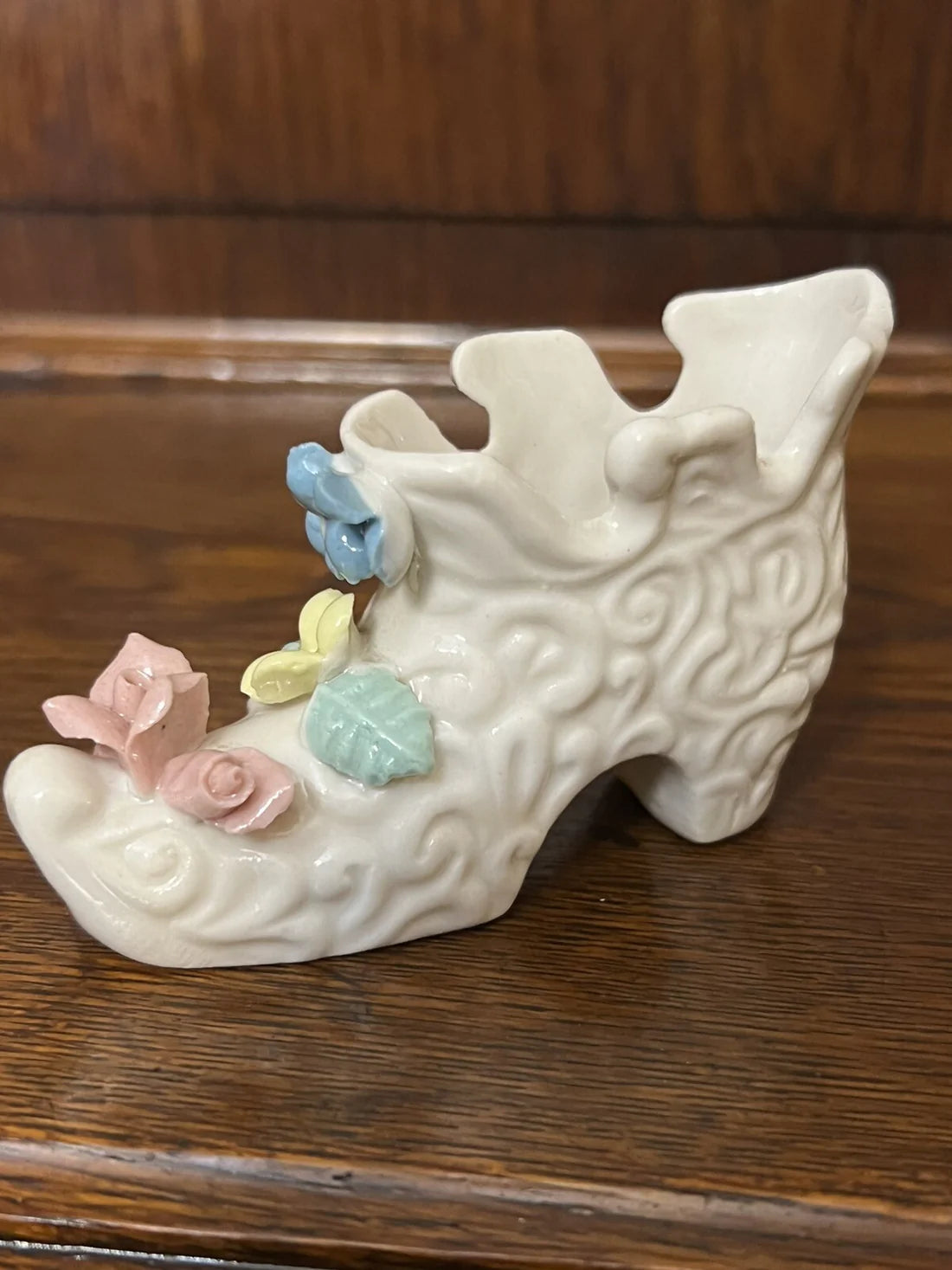 Vintage Bone China Miniature Shoe Ornaments Set Of Three