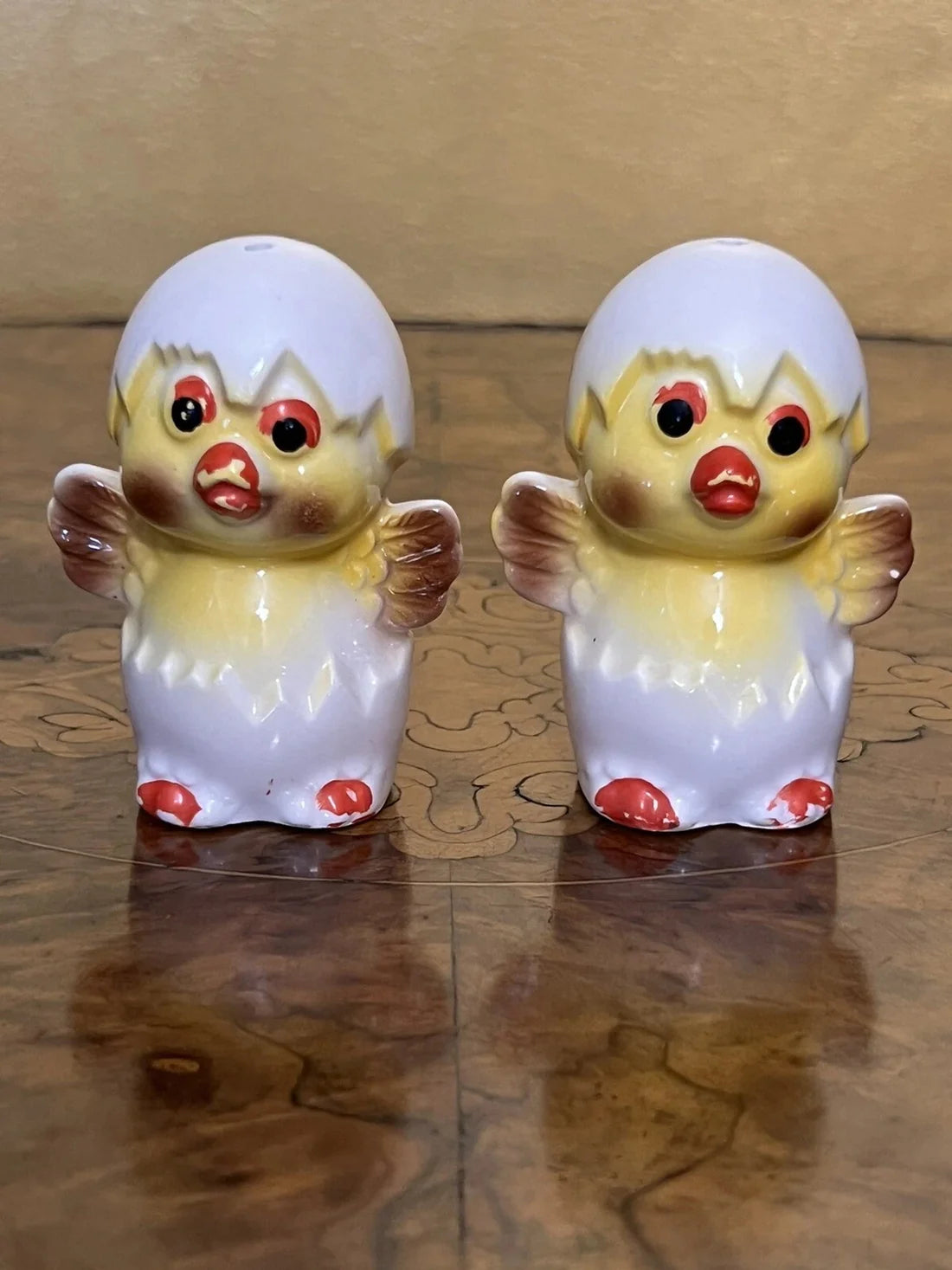 Vintage Chick Eggs Salt & Pepper Shakers