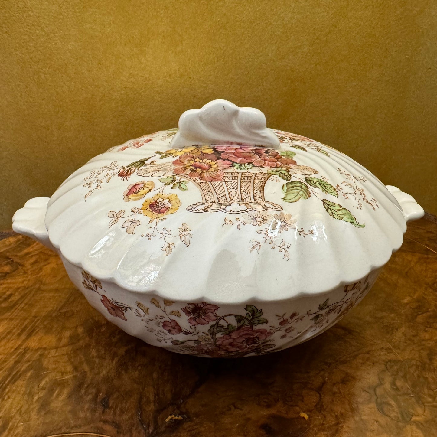 Vintage Clarice Cliff Royal Staffordshire Chelsea Rose