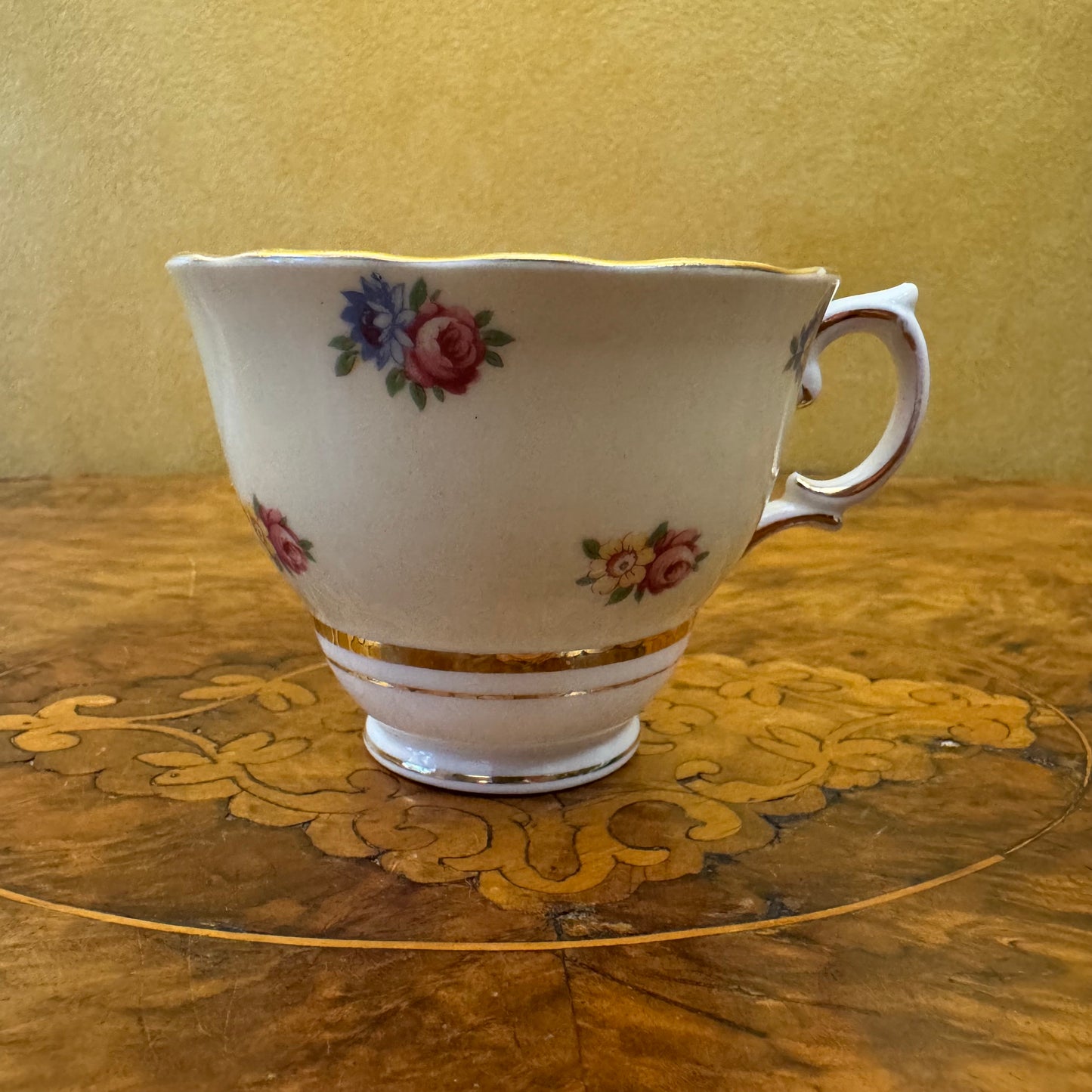 Vintage Colclough Light Yellow Floral Print Tea Cup 