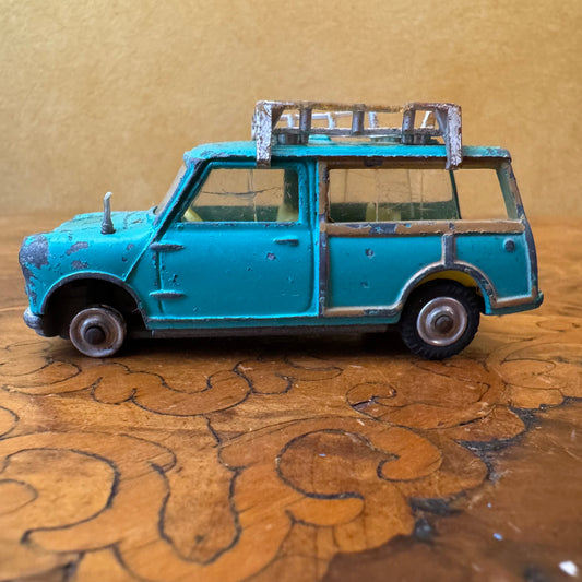 Vintage Corgi Austin Mini Countryman 
