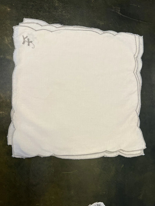 Vintage Cotton Napkins Serviettes Set Of Four