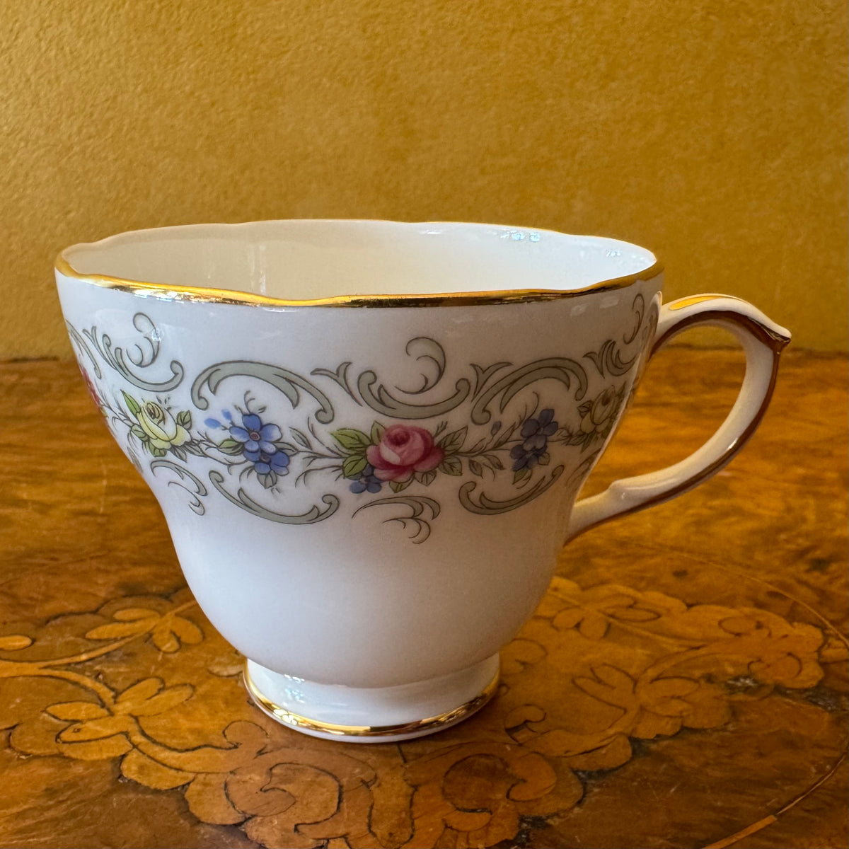Vintage Duchess Albany Tea Cup 