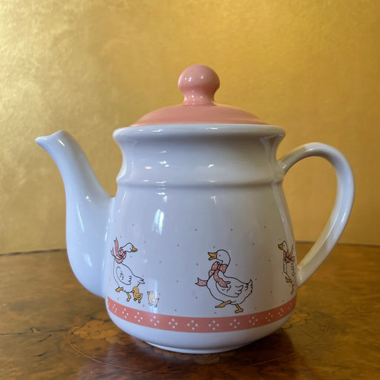 Vintage Duck Print Teapot