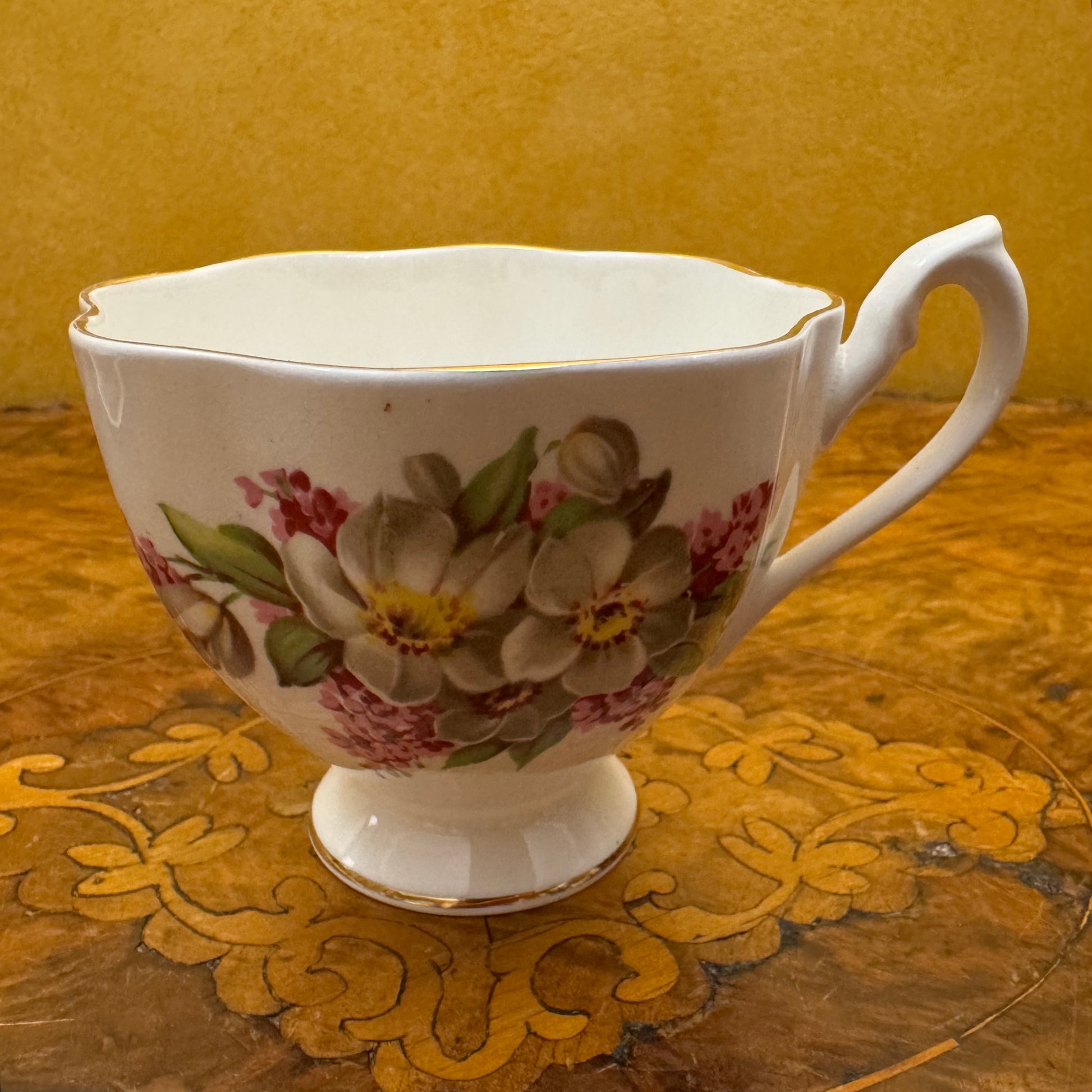 Vintage Floral Tea Cup 