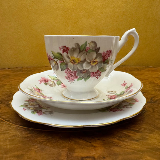 Vintage Floral Tea Cup Trio Set 