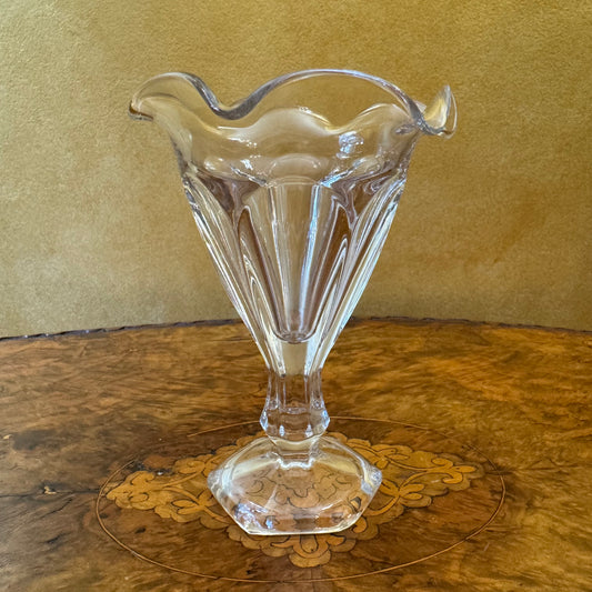 Vintage Glass Curved Edge Sundae Glass 