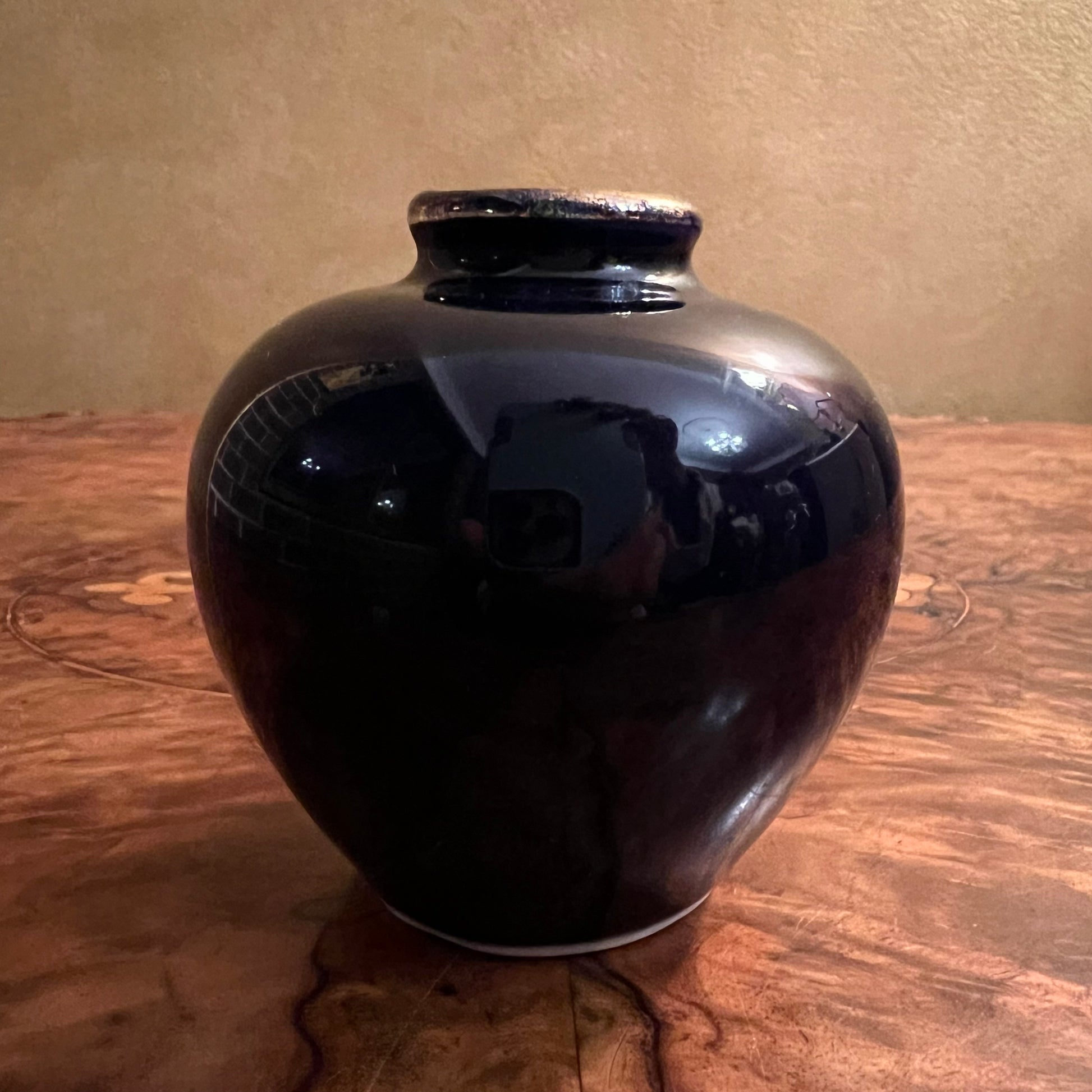 Vintage J L Bretnall & Co Mejsho Bird Vase