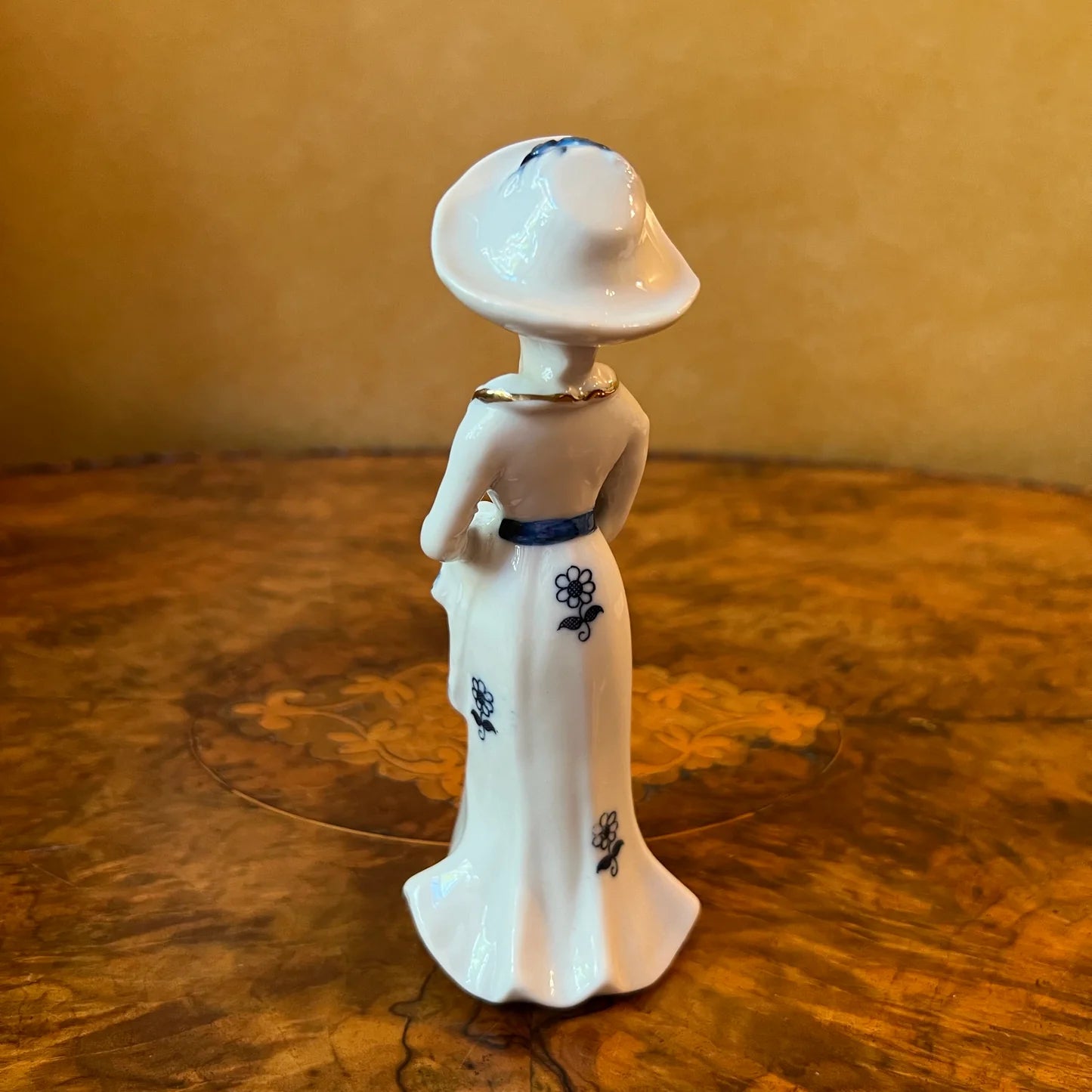 Vintage Lady Blue & White Figurine Statue