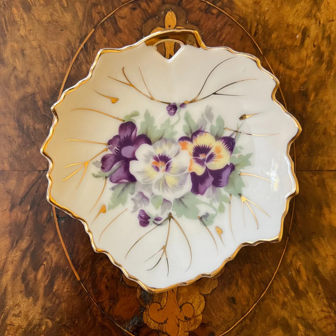 Vintage Leaf Print Dish