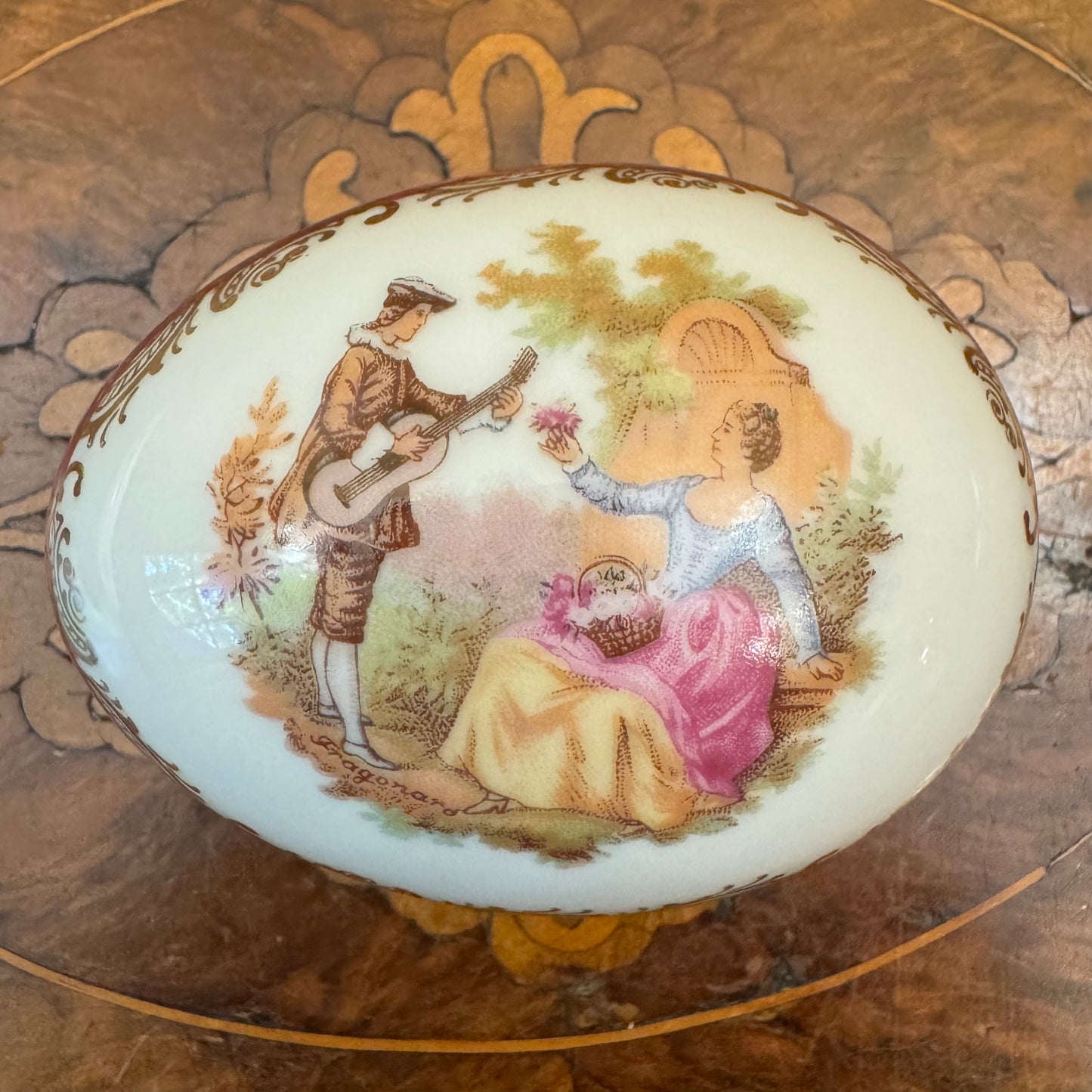 Vintage Limoges France Fragonard Courting Print Egg Shaped Trinket Box 