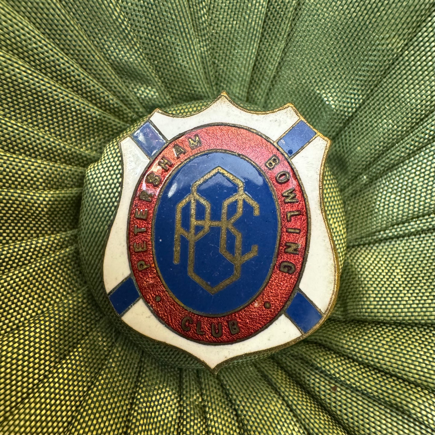 Vintage Petersham Bowling Club Badge Pin 