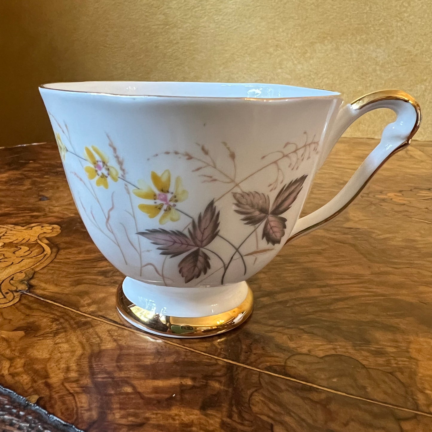 Vintage Queen Anne Jasmine Tea Cup 