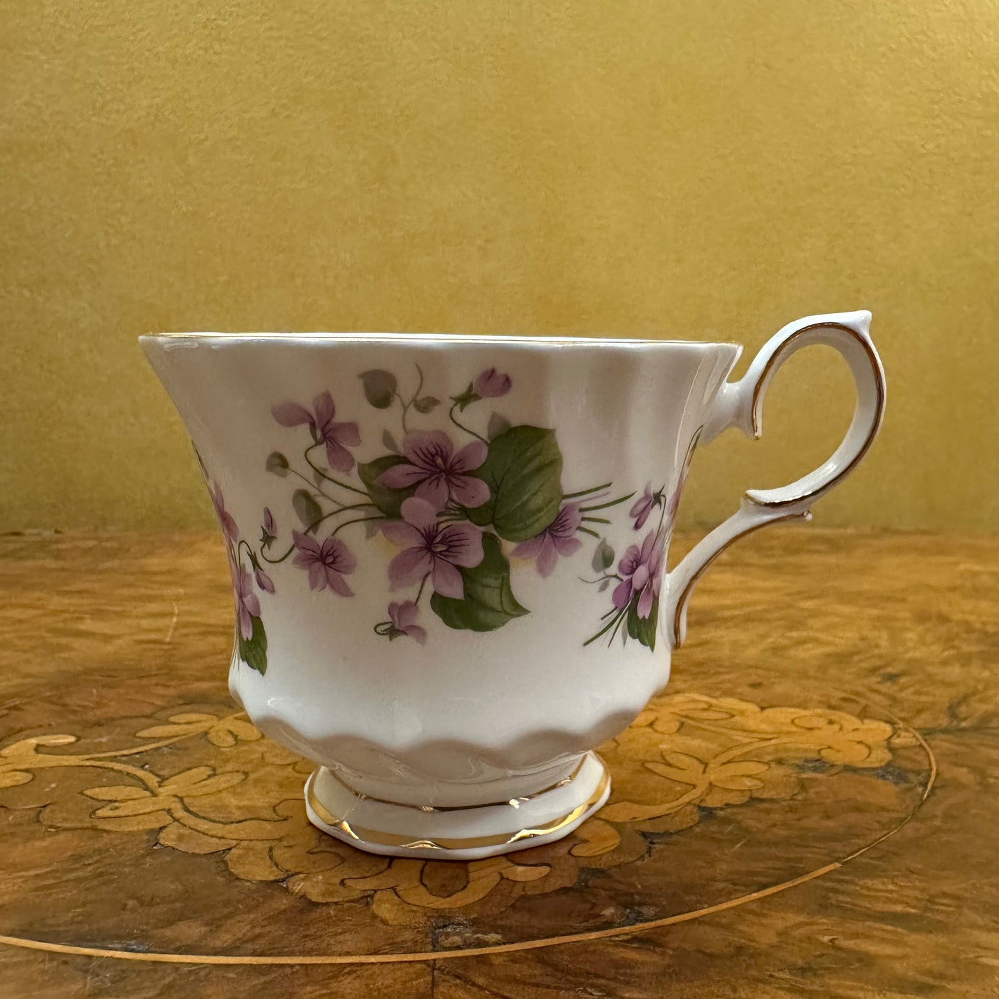 Vintage Queen Anne Violets Print Tea Cup