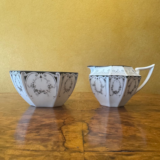 Vintage Rare Shelley Queen Anne Garland Of Flowers Milk Creamer Jug & Sugar Bowl 