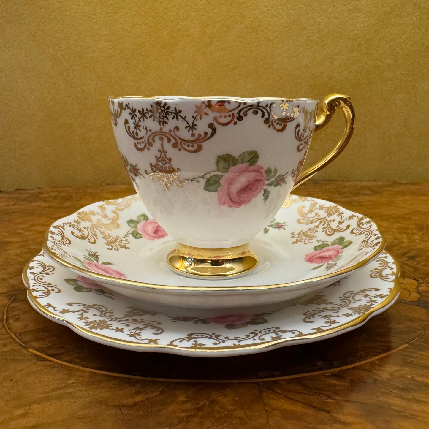 Vintage Roslyn Pink Rose Print Tea Cup Trio Set 