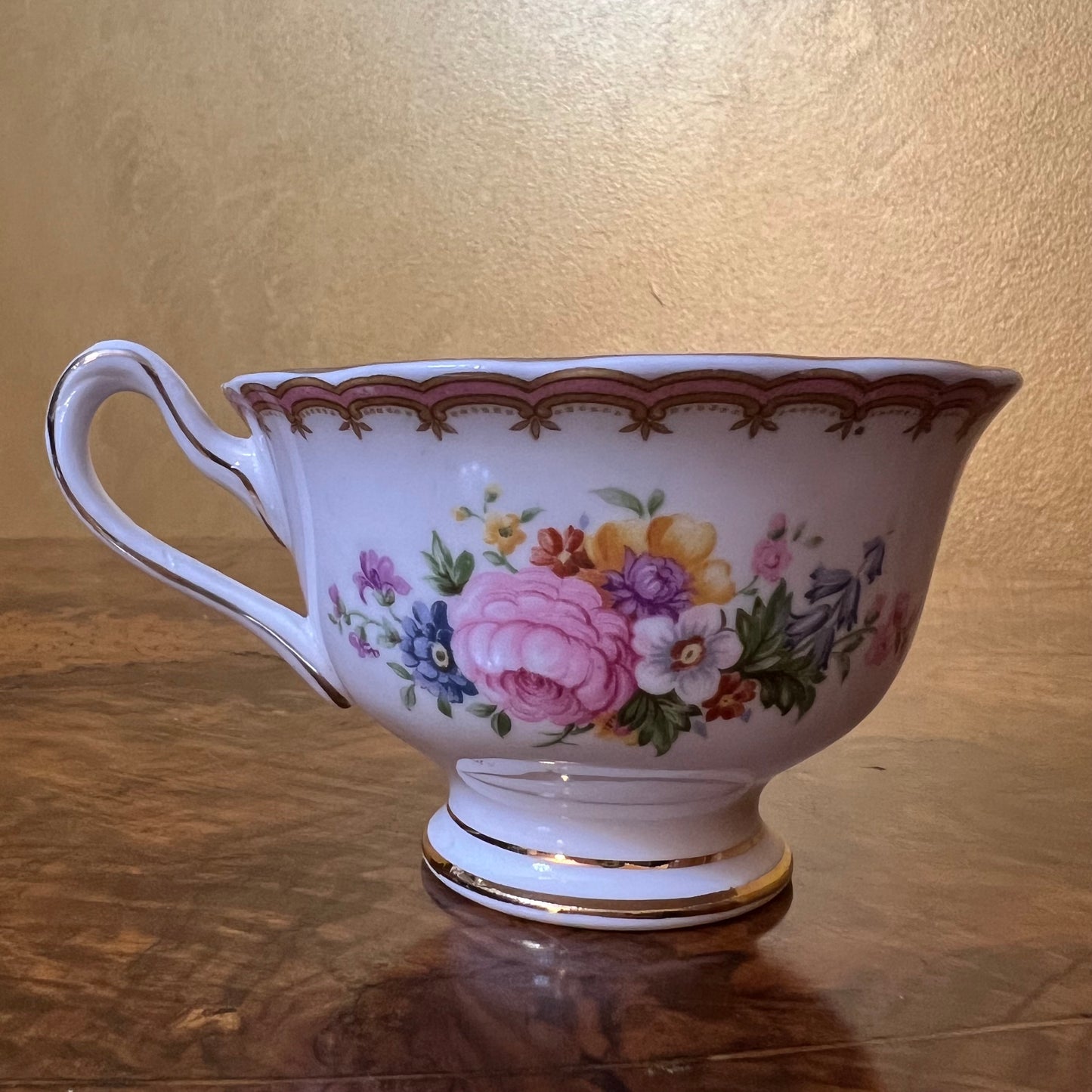 Vintage Royal Albert Lady Carlyle Cup
