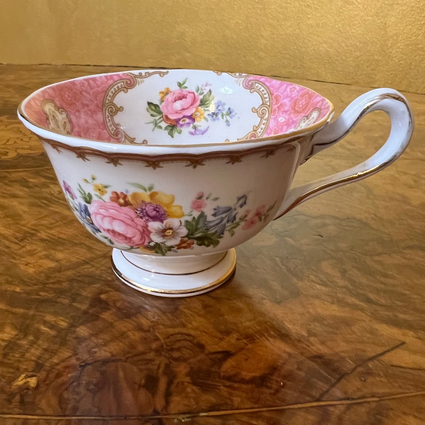 Vintage Royal Albert Lady Carlyle Tea 