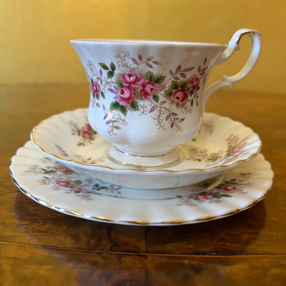TEA CUPS