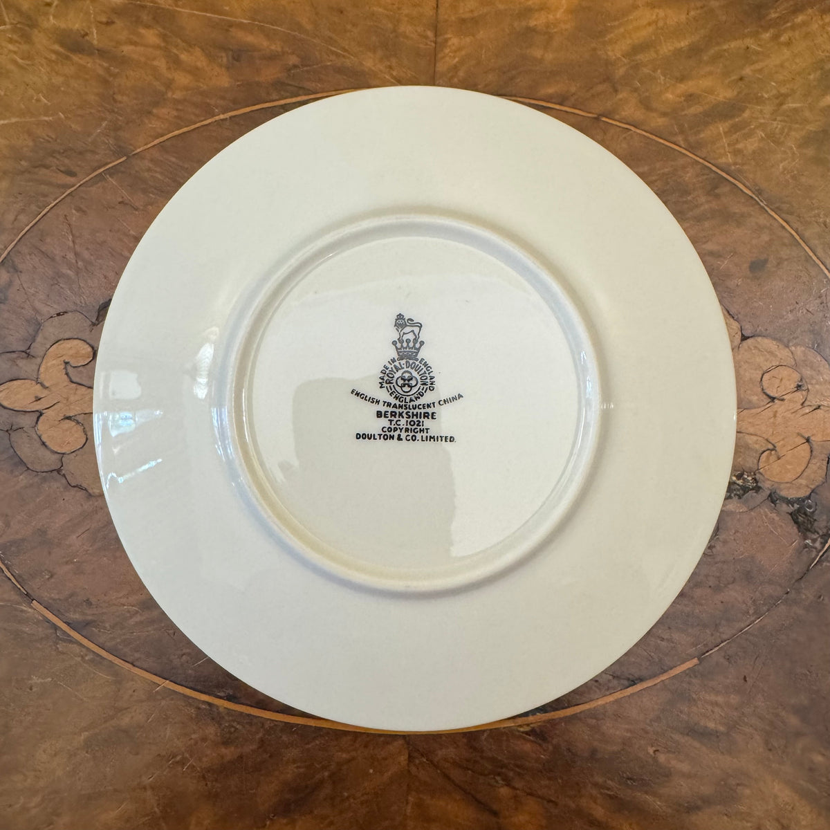 Vintage Royal Doulton Berkshire 40 Piece Coffee Saucer Plate 