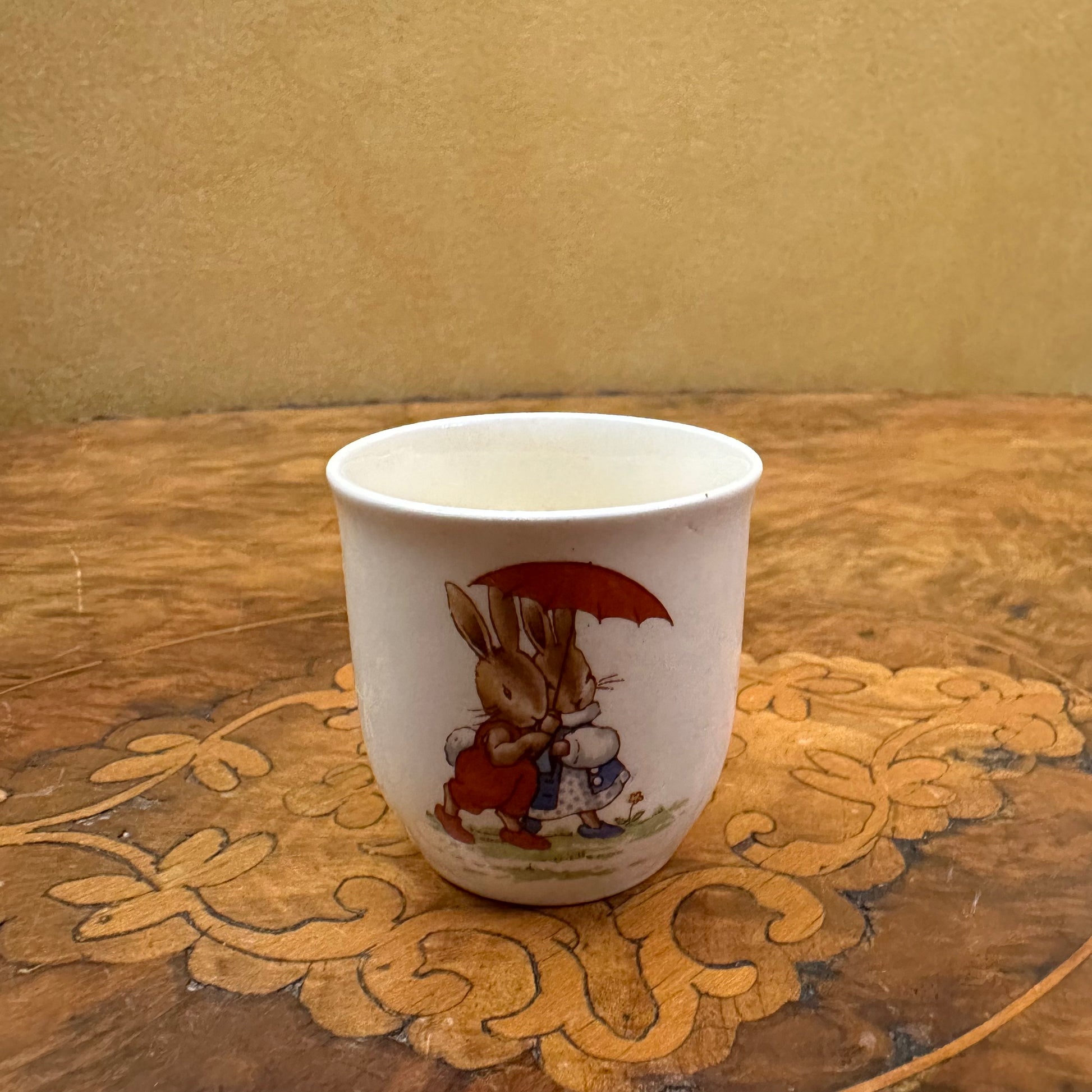 Vintage Royal Doulton Bunnykins Egg Cup 