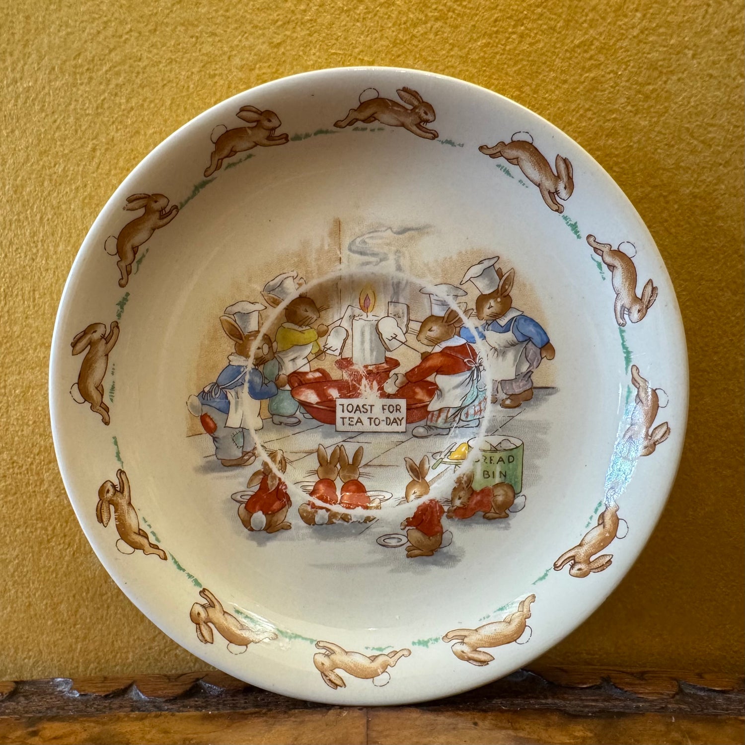 ROYAL DOULTON