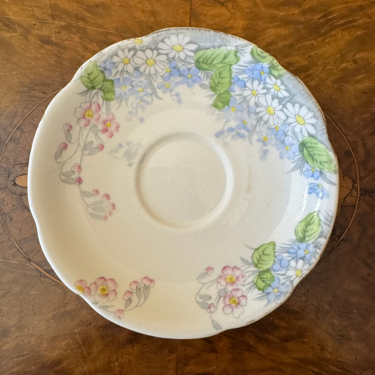 Vintage Royal Standard Wildfire Saucer 