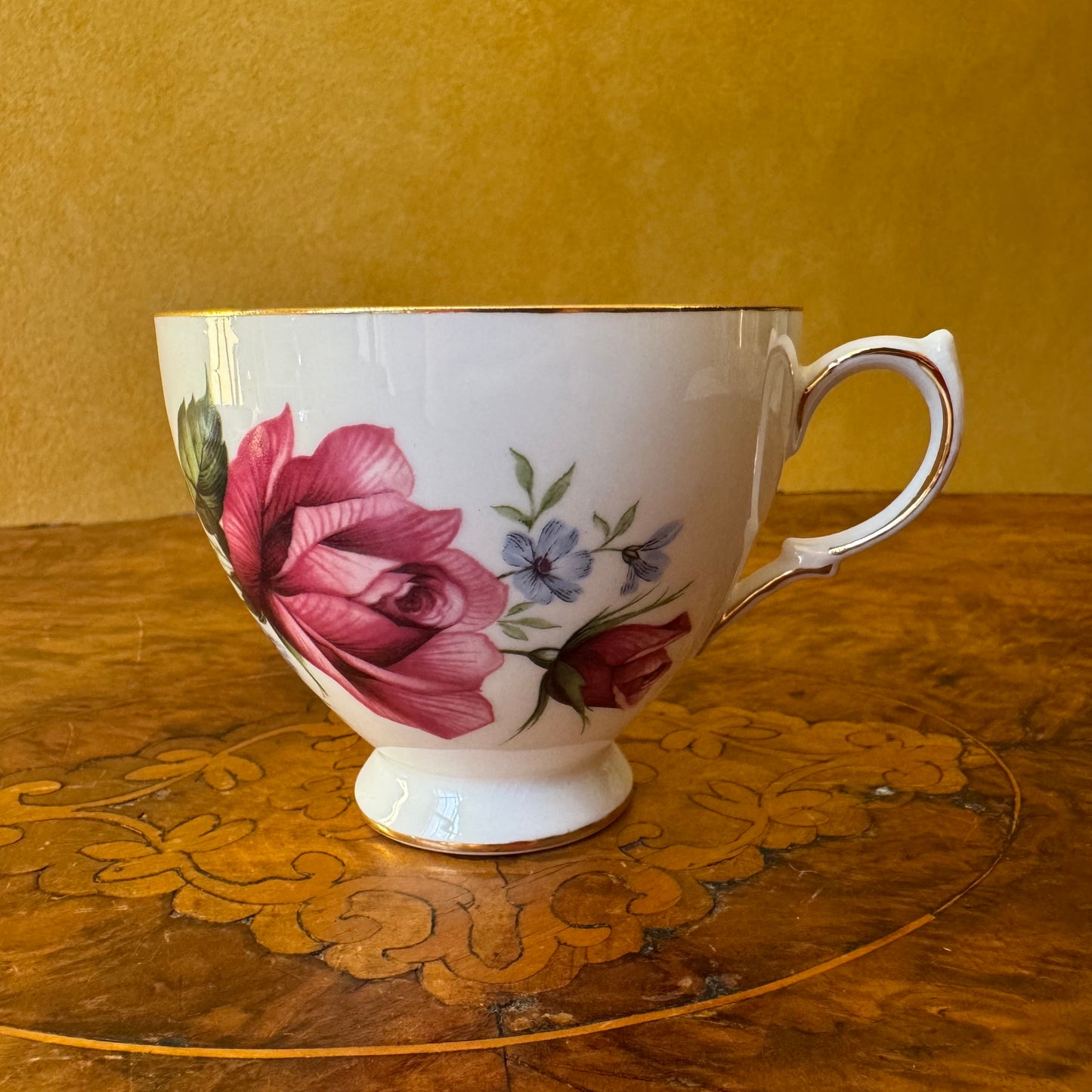 Vintage Royal Vale Pink Rose Tea Cup 