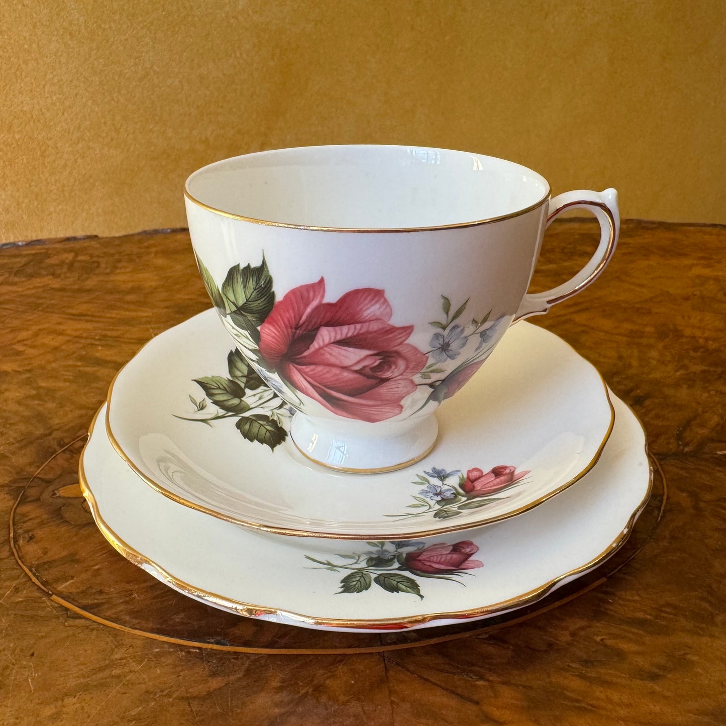 Vintage Royal Vale Pink Rose Tea Cup Trio 