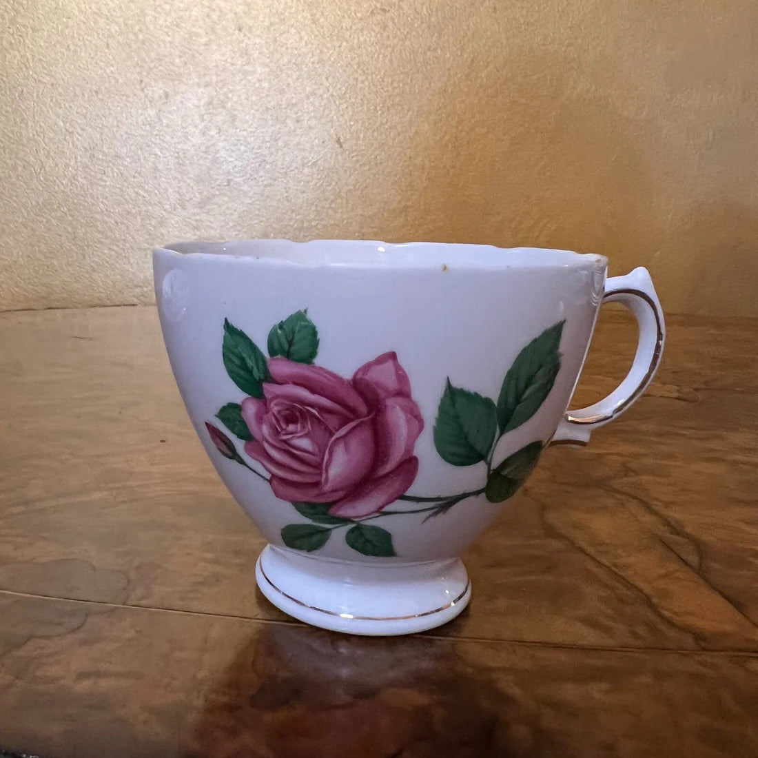 Vintage Royal Vale Rose Print Tea Cup Trio Set