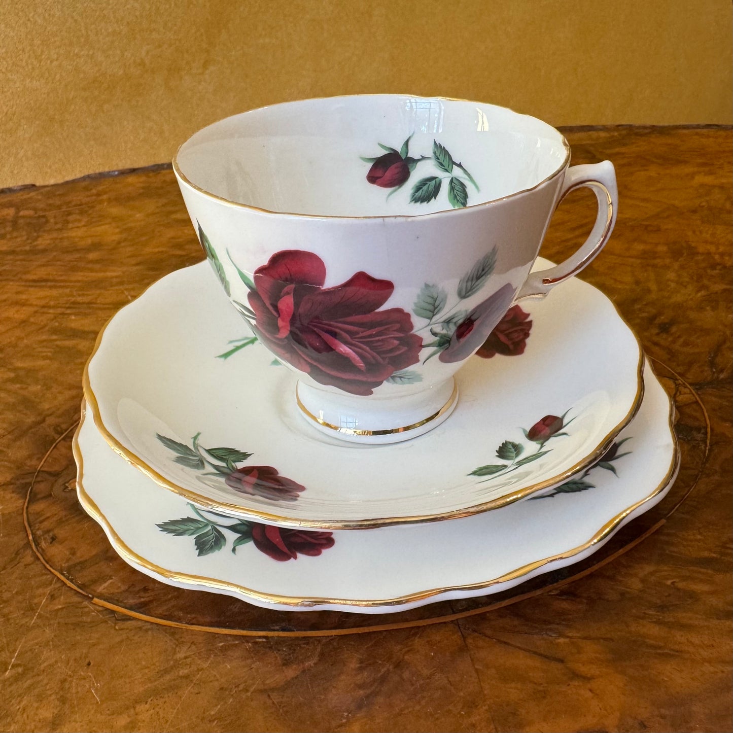 Vintage Royal Vale Rose Tea Cup Trio 
