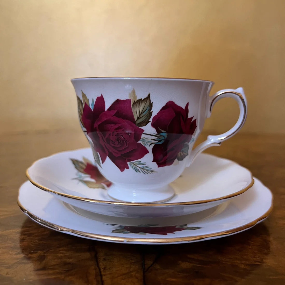 Vintage Royal Vale Rose Tea Cup Trio Set