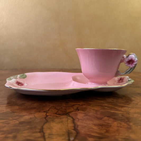Vintage Royal Winton Petunia Tea Cup & Tennis Plate 