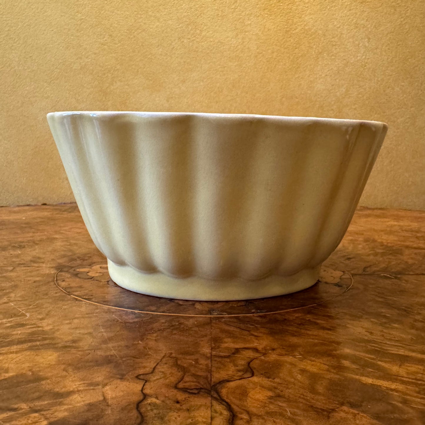 Vintage Royal Winton Yellow Jelly Mould 
