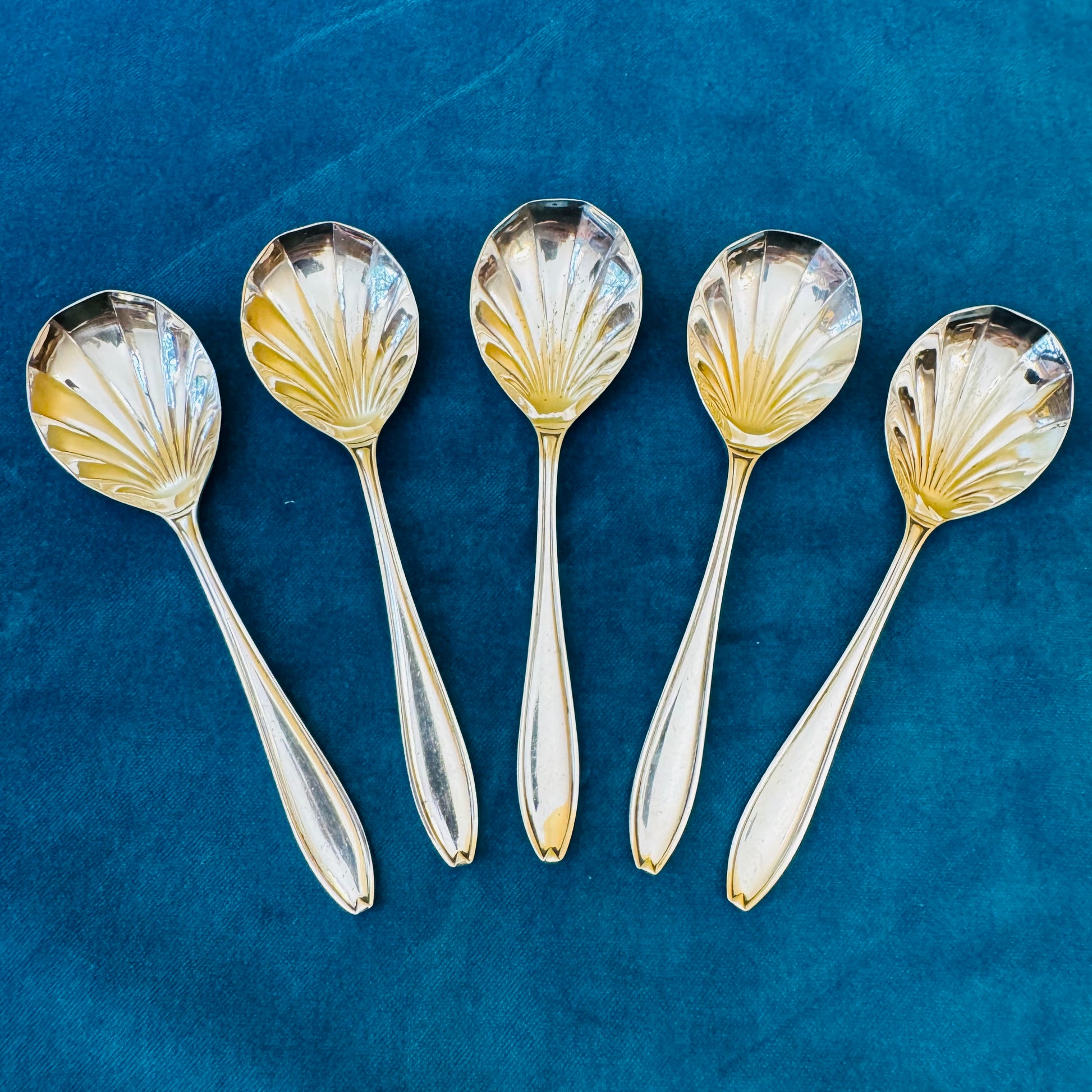 Vintage Sir John Bennett Shell Shaped Desserts Spoons Set Of Five 