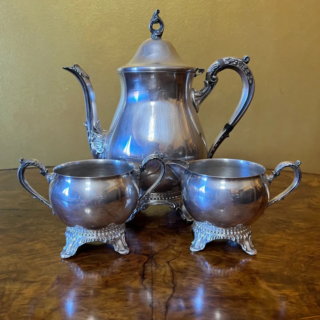 Vintage Viners Silver Plated Tea Pot, Milk Jug & Sugar Set