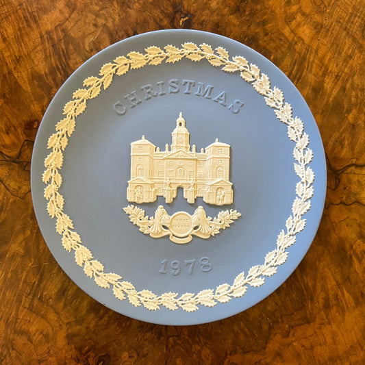 Vintage Wedgwood Blue Jasperware 1978 Christmas Plate