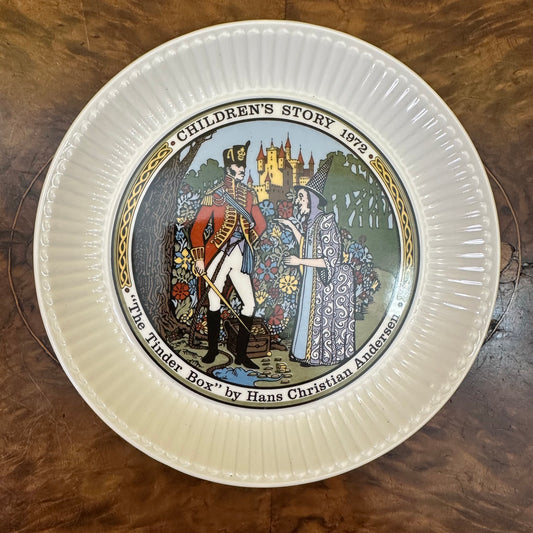 Vintage Wedgwood Children's Story 1972 "The Tinder Box" By Hans Christian Anderson Dish