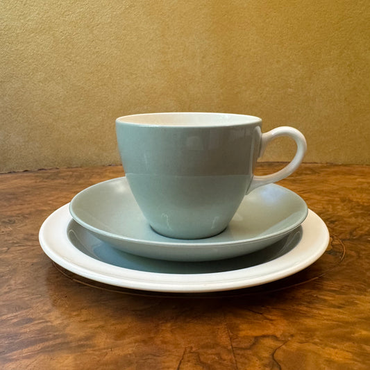 Vintage Wedgwood Etruria & Barlaston Green Tea Cup Trio Set 