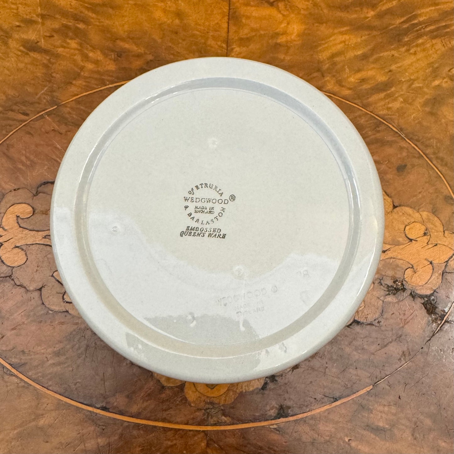 Vintage Wedgwood Queens Ware Blue Holder 