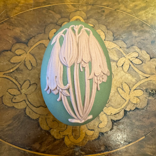 Vintage Wedgwood Sage Pink Egg Shaped Trinket Box 