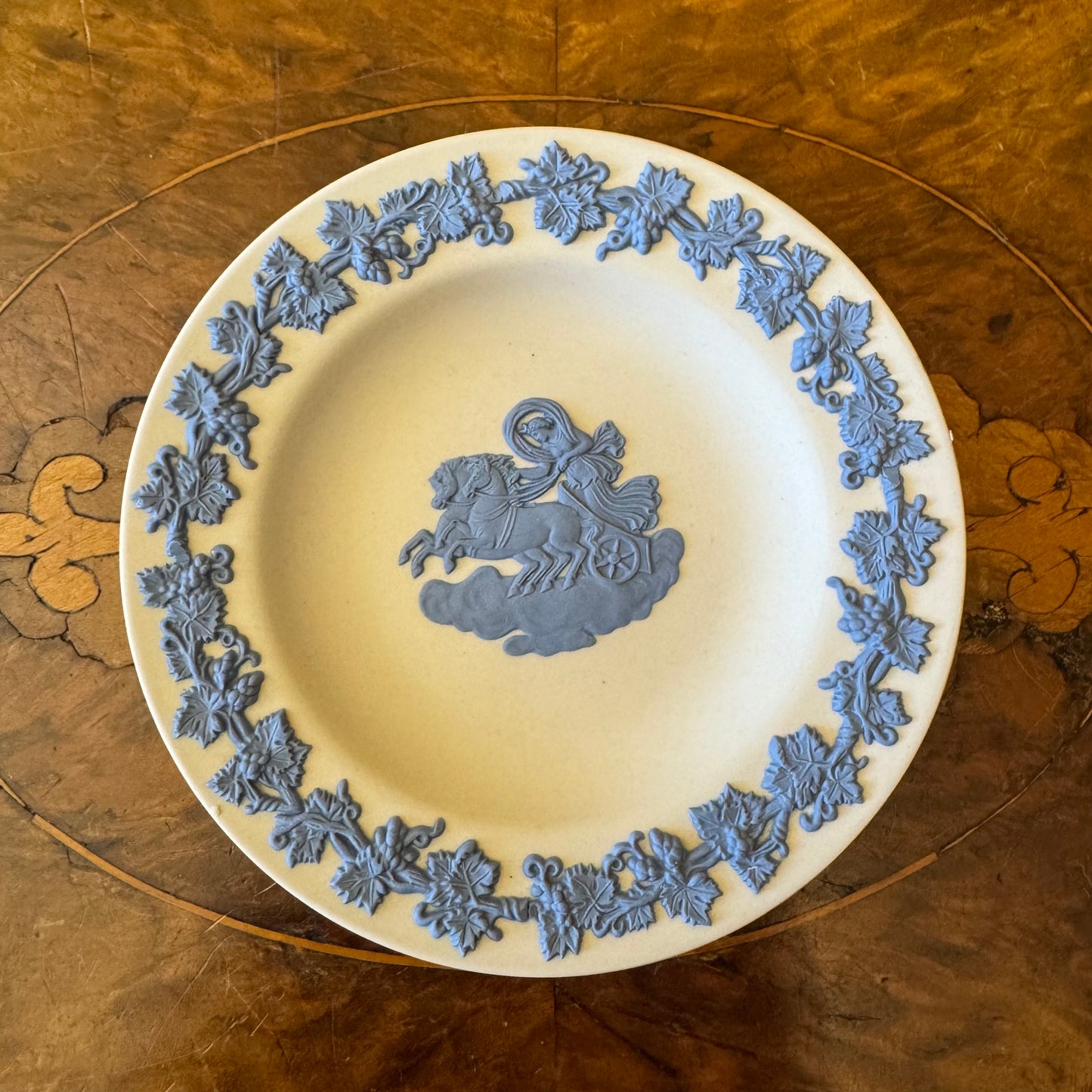 Vintage Wedgwood White Jasperware Aurora And The Chariot Of Dawn Small Dish 
