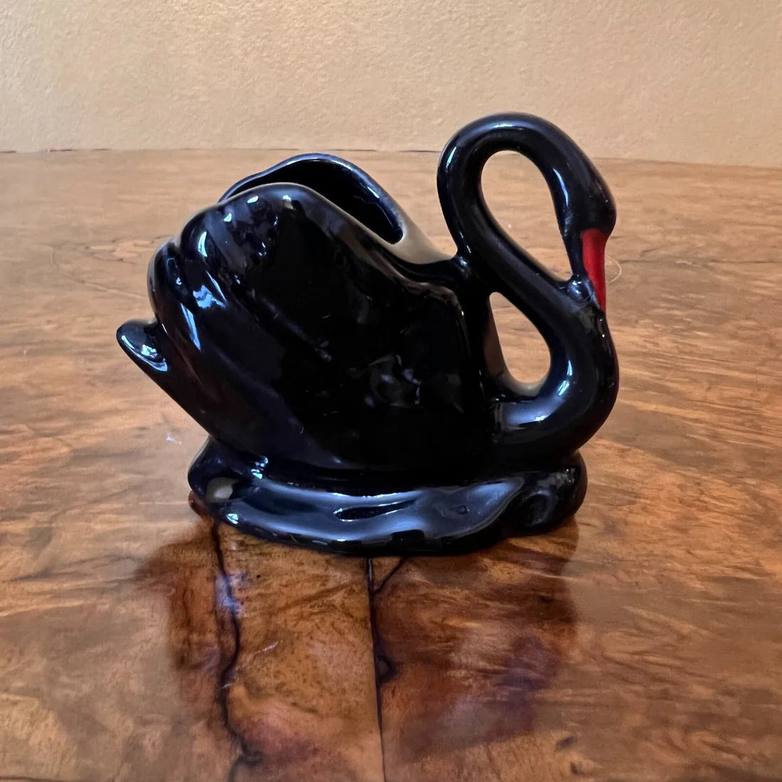 Vintage Wemberly Ware Small Black Swan Ornament
