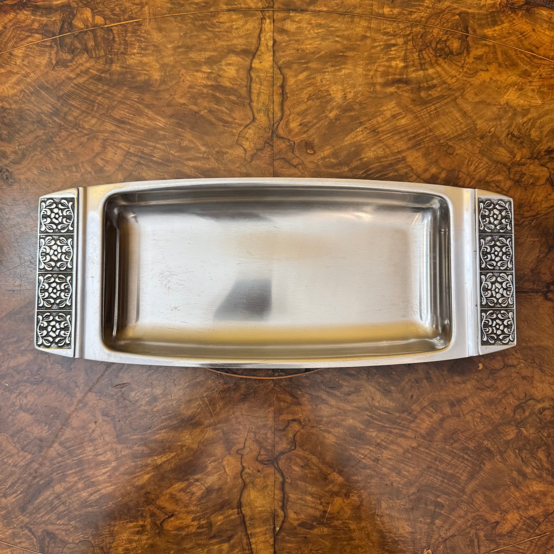 Vintage Wiltshire Burgundy Stainless Steel Sandwich Tray