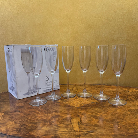 Vue Oslo Collection Champagne Flutes Set Of Six 