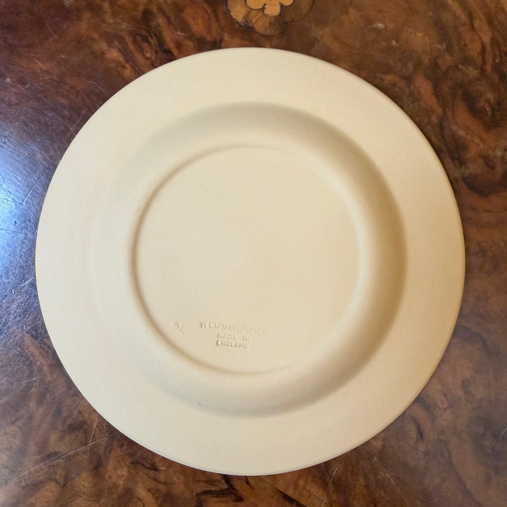 Wedgwood Black Swan Cane Base Dish